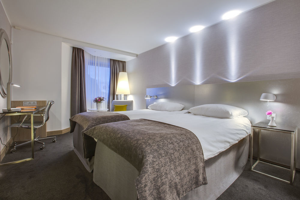 Radisson Blu Royal Viking Hotel, Hotell
